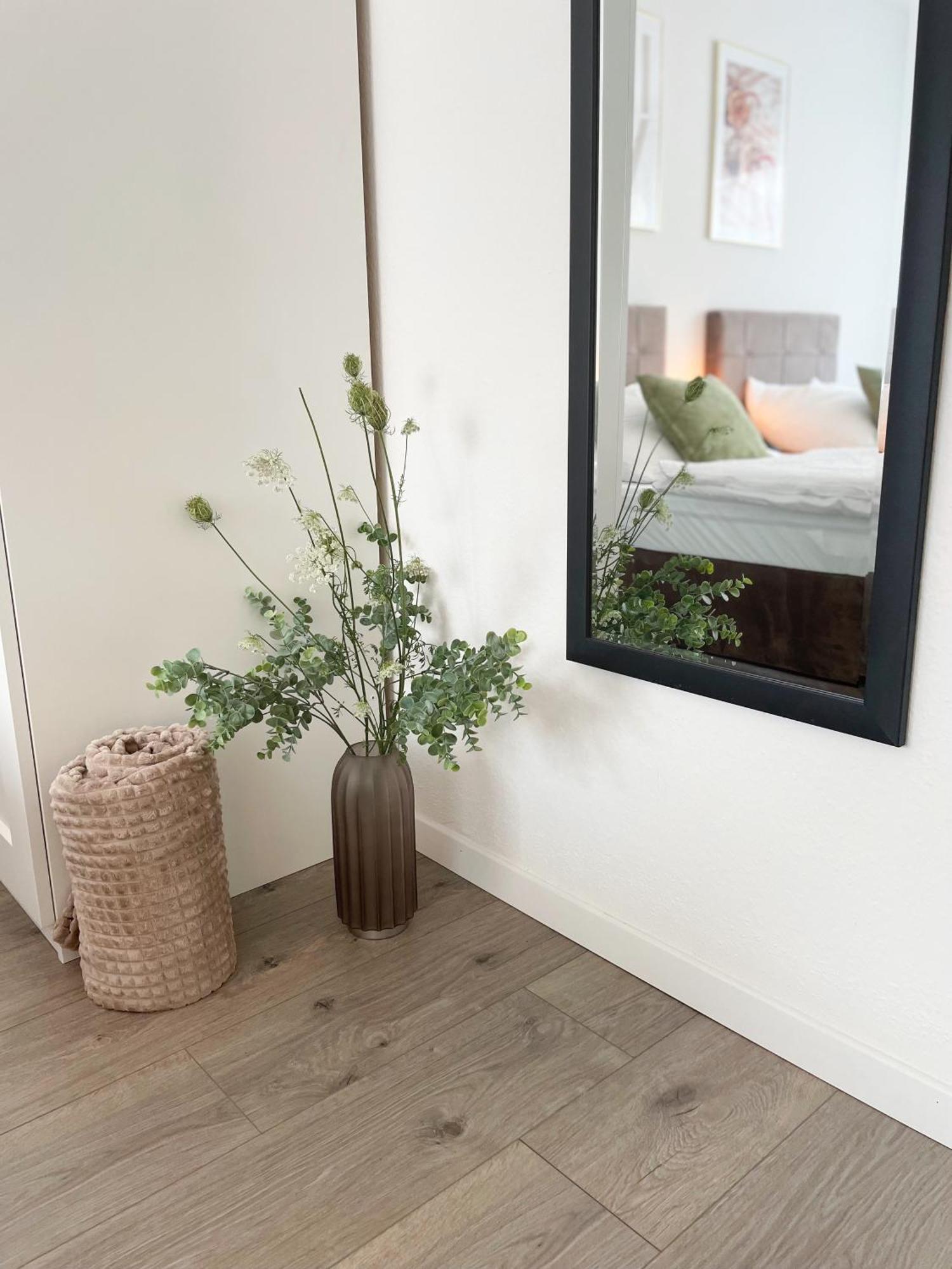 רדולפצל אם בודנזי Stilvolles Apartment Mit Einzigartigem Charme מראה חיצוני תמונה